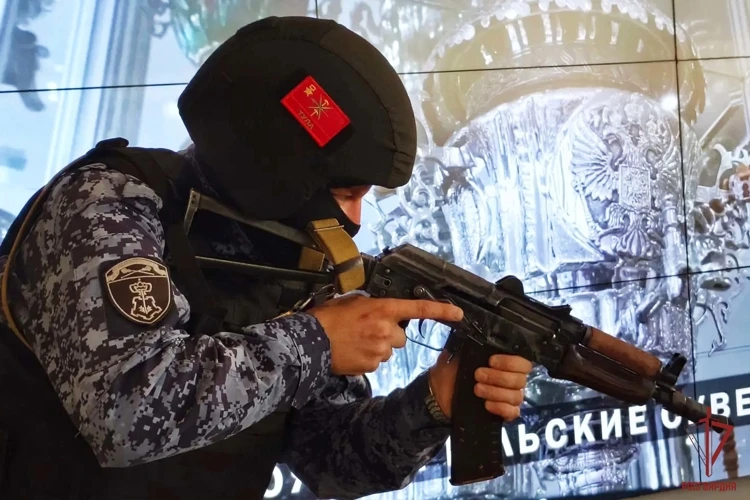 📸 Сотрудники вневедомственной охраны Росгвардии отработали алгоритм реагирования на си...