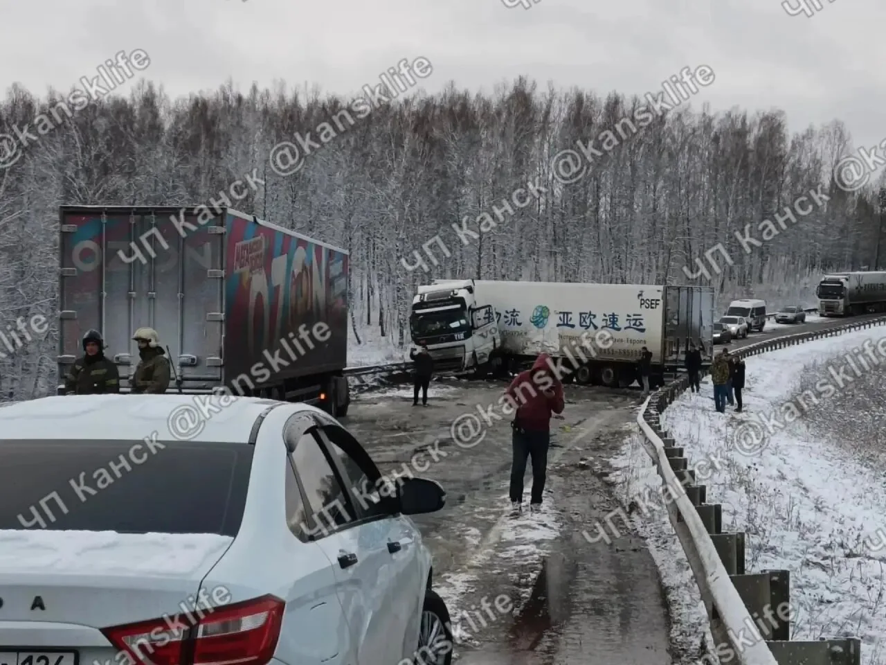 Под Канском, пробка 4 км