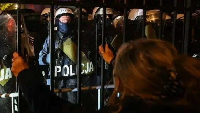 В Польше 30–31 октября разразился серьёзный политический кризис вокруг Конституционного...