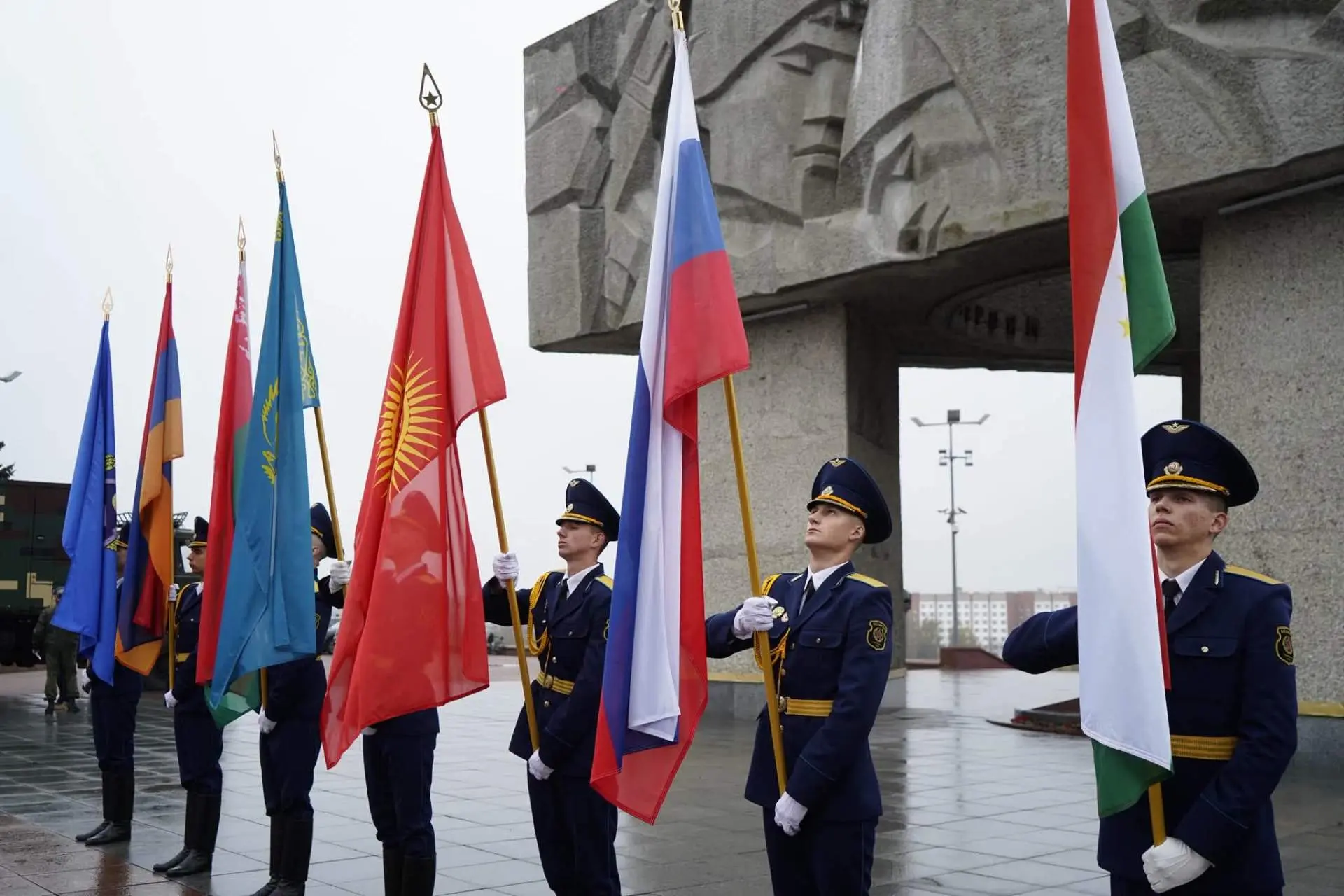 Кыргызские военные принимают участие в учениях ОДКБ в Беларуси
