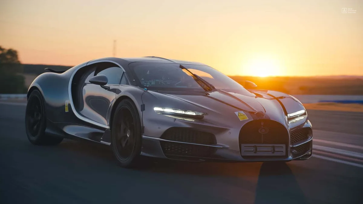 Турбийон Bugatti мощностью 1800 л.с. не боится палящего зноя