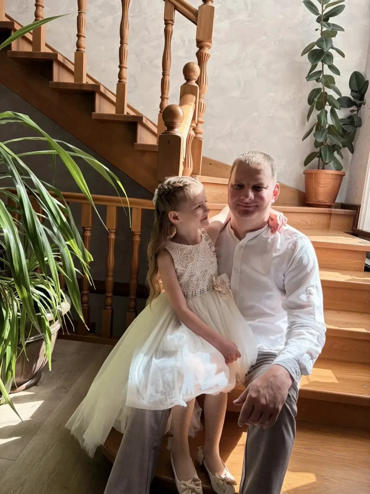 Гусева Алиса, ученица 1 Б класса, участвует в акции «Вместе с папой»: