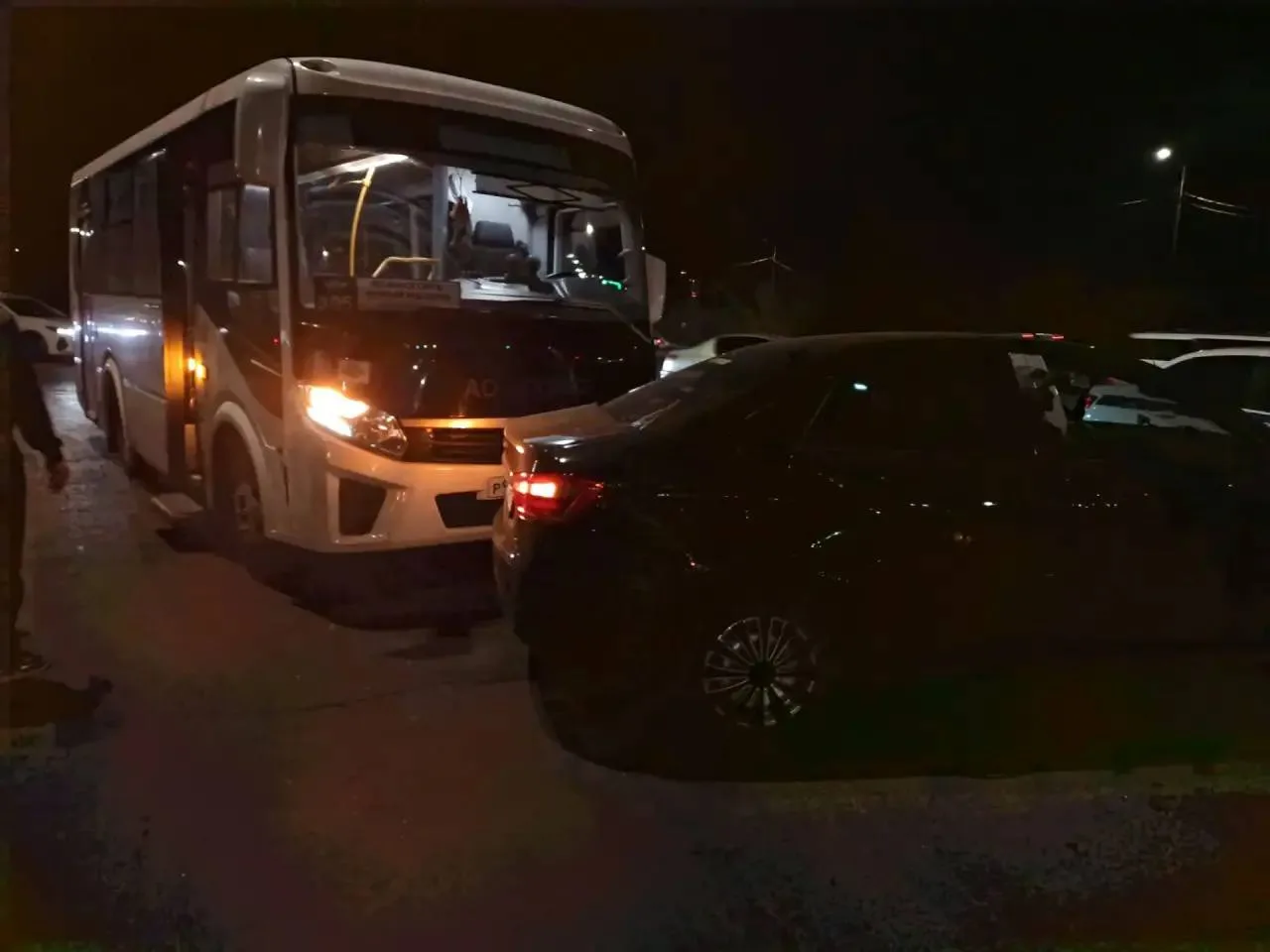Ищут очевидцев ДТП на улице Вахитова