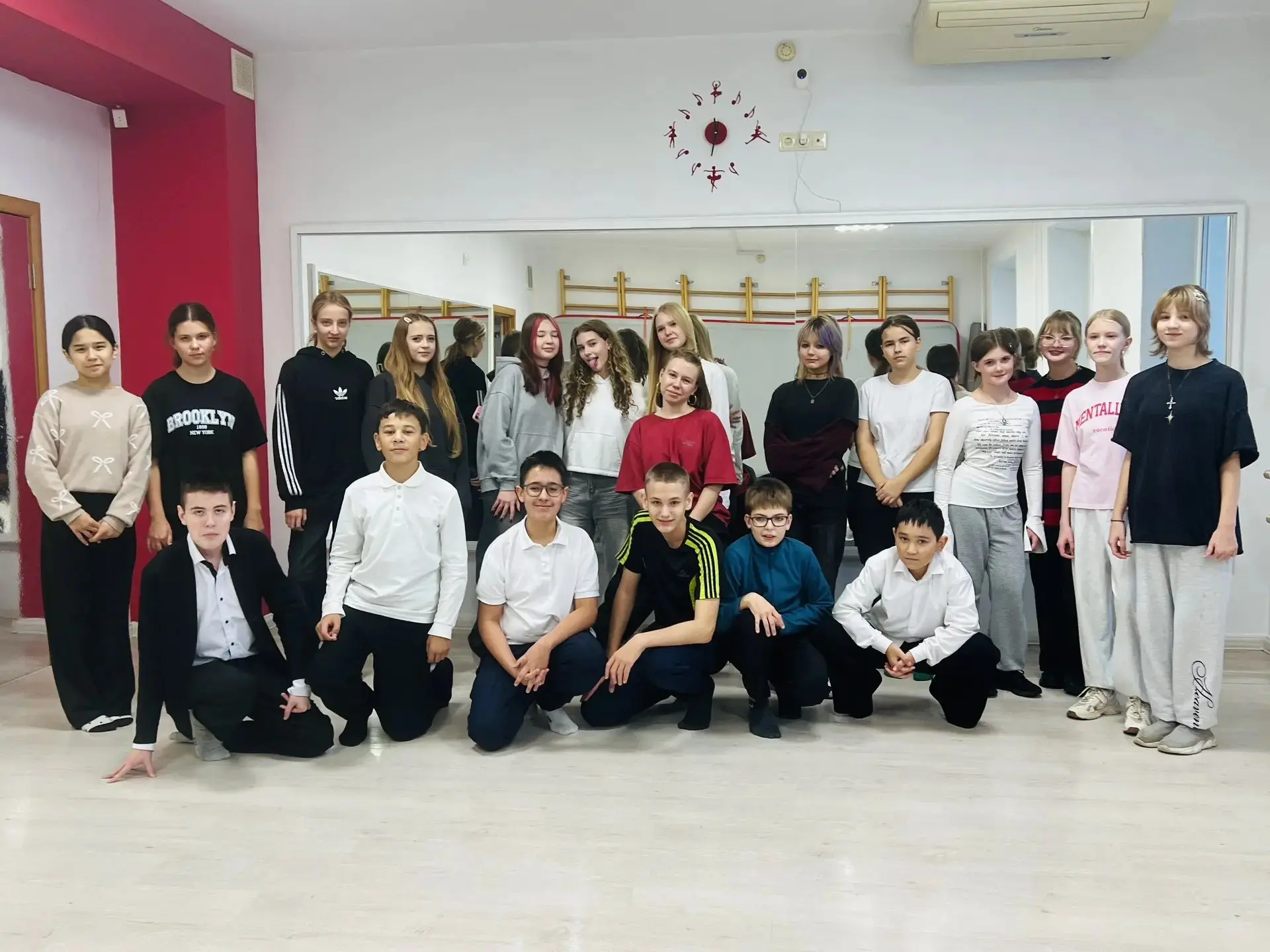 7 октября ученики 7-8 классов с педагогом новатором Кубюк О. Н. приняли участие в профо...