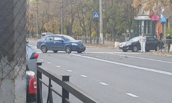 На проспекте Победы в Горловке произошло ДТП