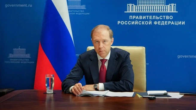 ТАСС: Мантуров провел заседание наблюдательного совета Роскосмоса