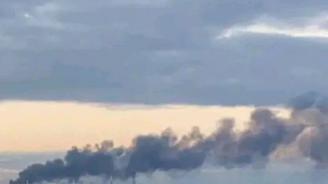‼️🇷🇺🏴‍☠️Вражеский БПЛА достиг северного промышленного узла в Омске, - губернатор