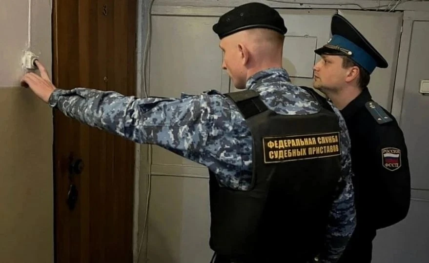 В Нагорском районе у женщины арестовали квартиру из-за долгов