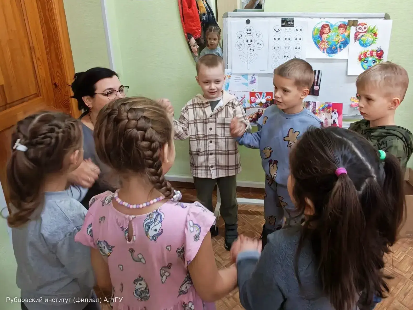 Детский Университет АлтГУ: занятие «В мире эмоций» 🤲
