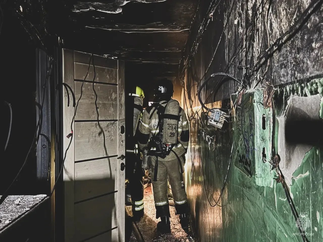 🚒 На пожаре в Миассе спасли четырех человек, среди них - 14-летняя девочка