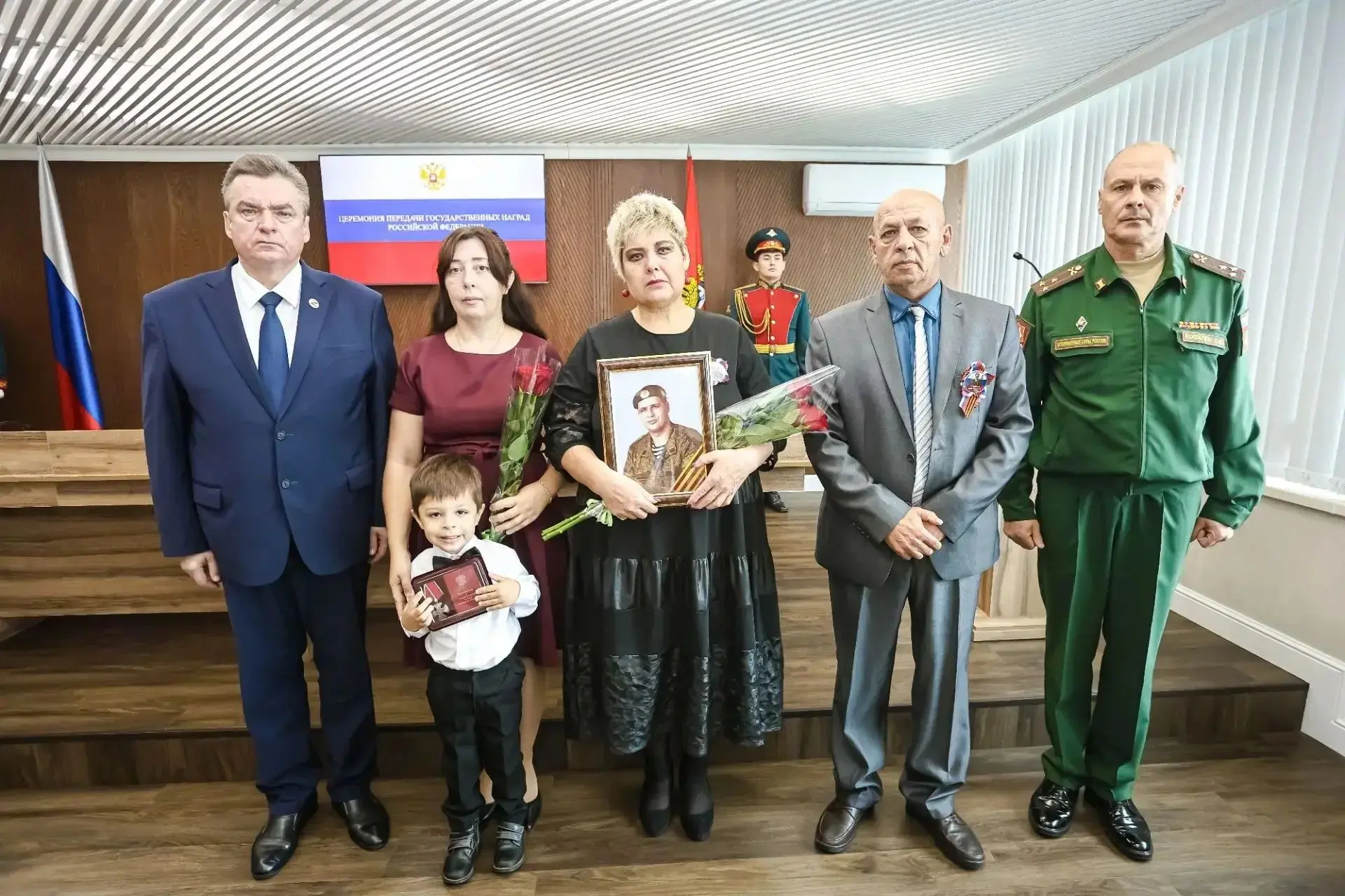 🇷🇺 9 октября в Администрации г.Оренбурга состоялась церемония передачи государственно...