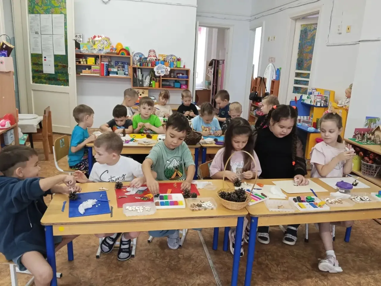 «Лепка — одно из самых любимых занятий наших ребят из подготовительной группы 🎨✨. Но к...