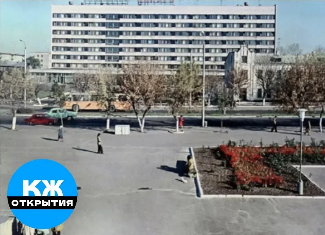 В 80-е 21 век выглядел вот так.