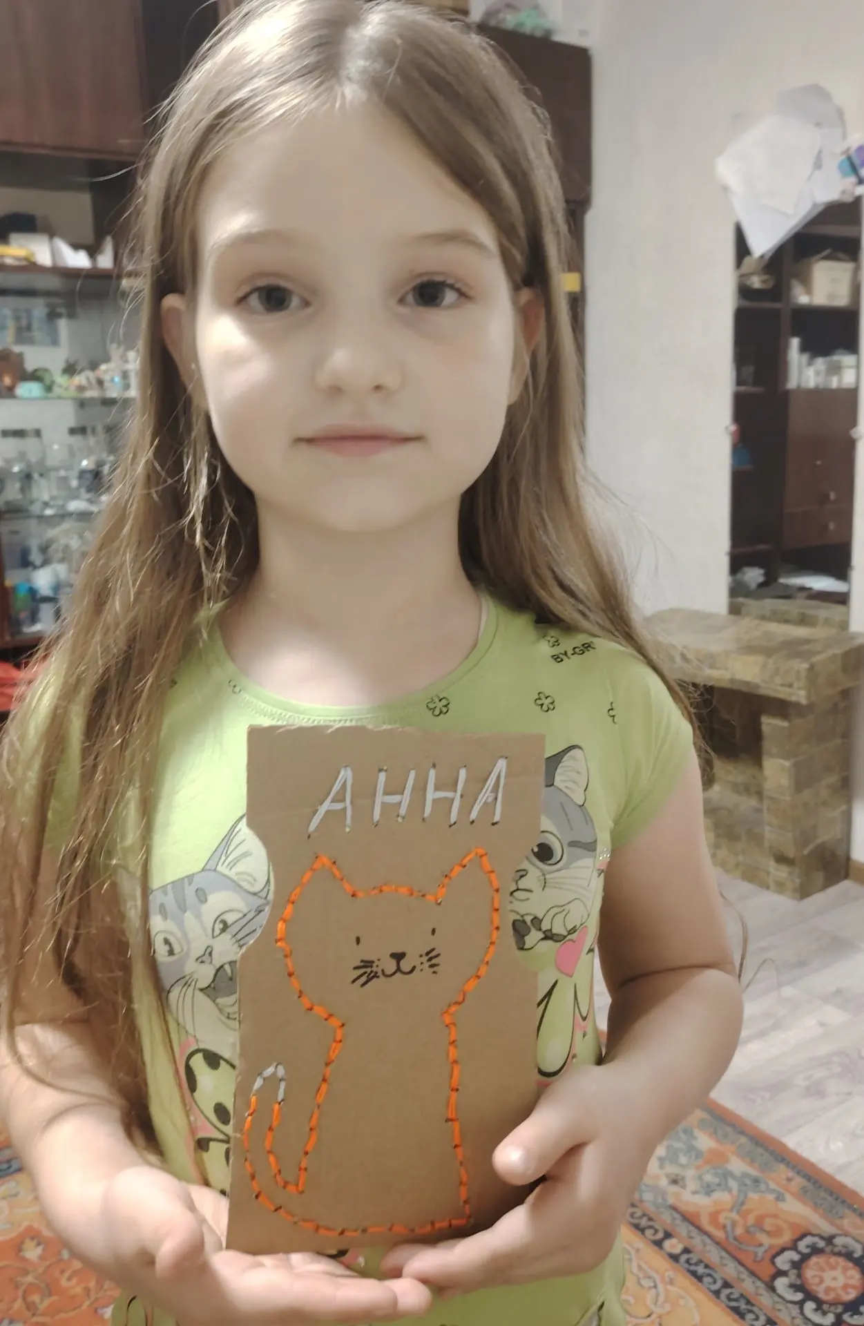Сестринский ответ котику Инны! 🐱🧡 Аня приняла творческий вызов и сделала свою картонн...