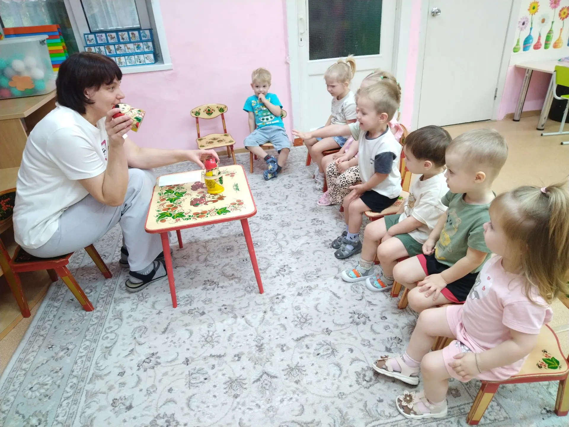 Во второй младшей группе в рамках патриотического воспитания прошла беседа «Русская мат...