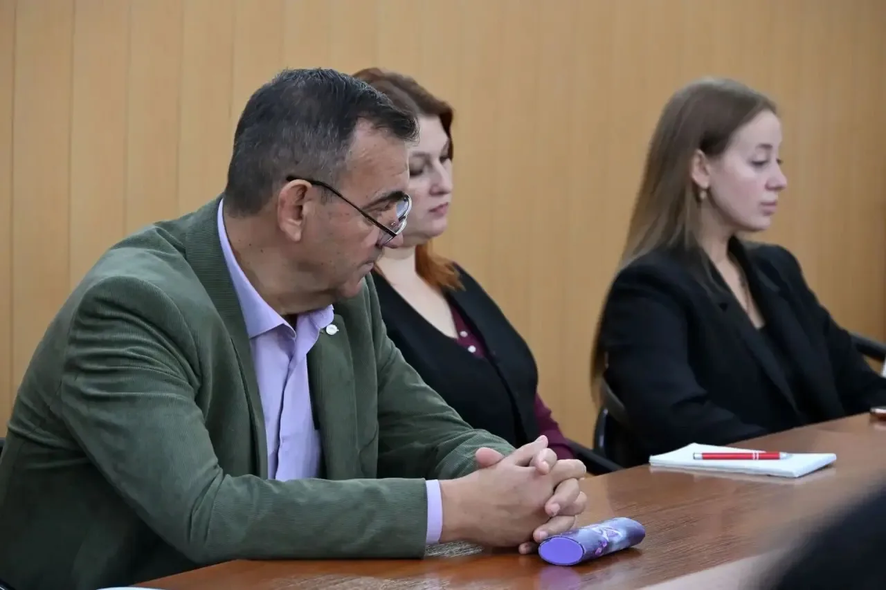 Состоялось заседание территориальной трёхсторонней комиссии по регулированию социально-...