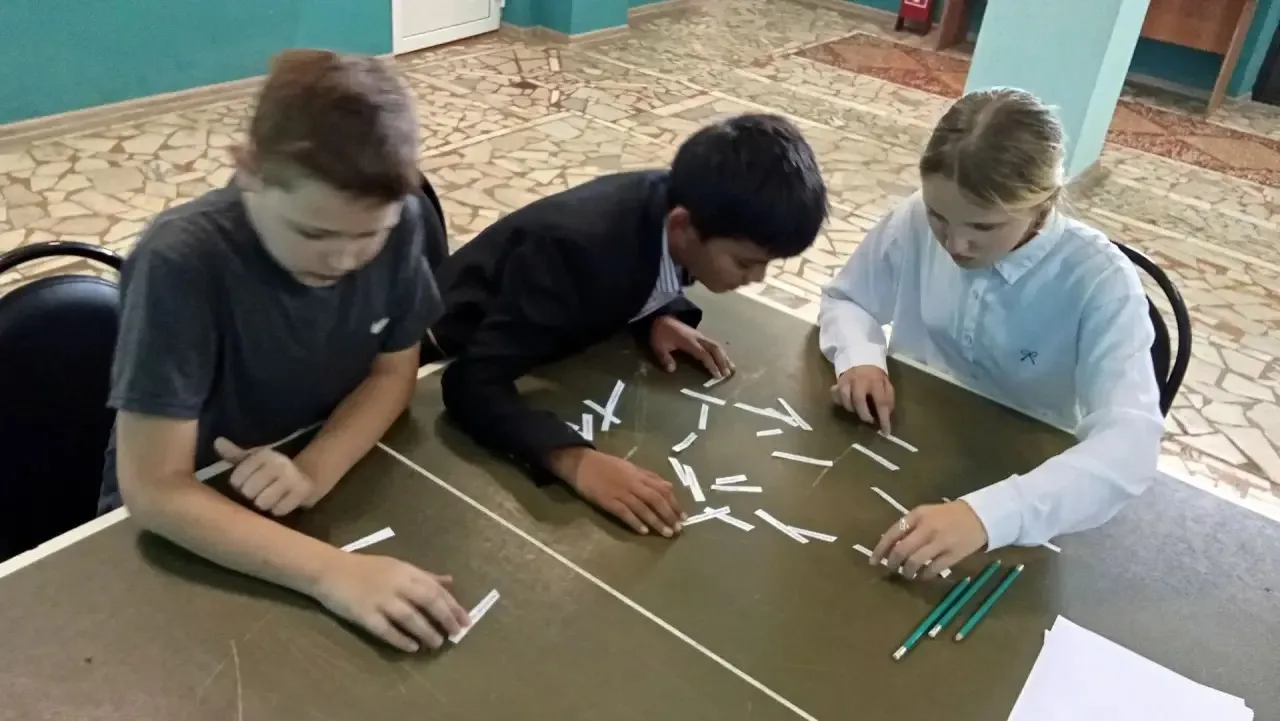 В Стародемкинском СДК прошла развлекательная программа: "Осенный калейдоскоп".💛