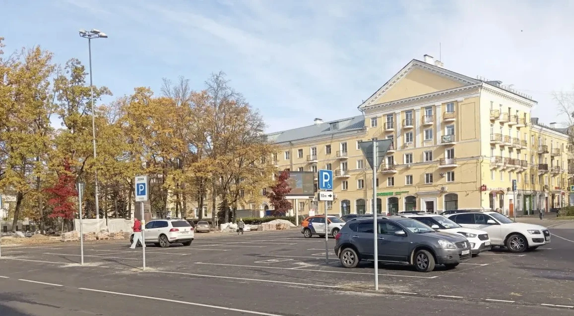 ❗️Парковка в центре города снова платная