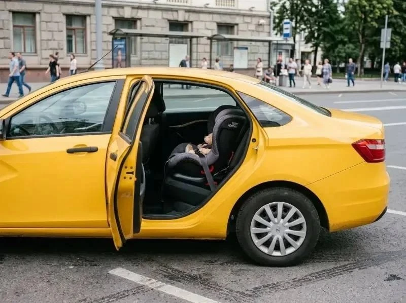 Могут отменить доплату за детей в такси