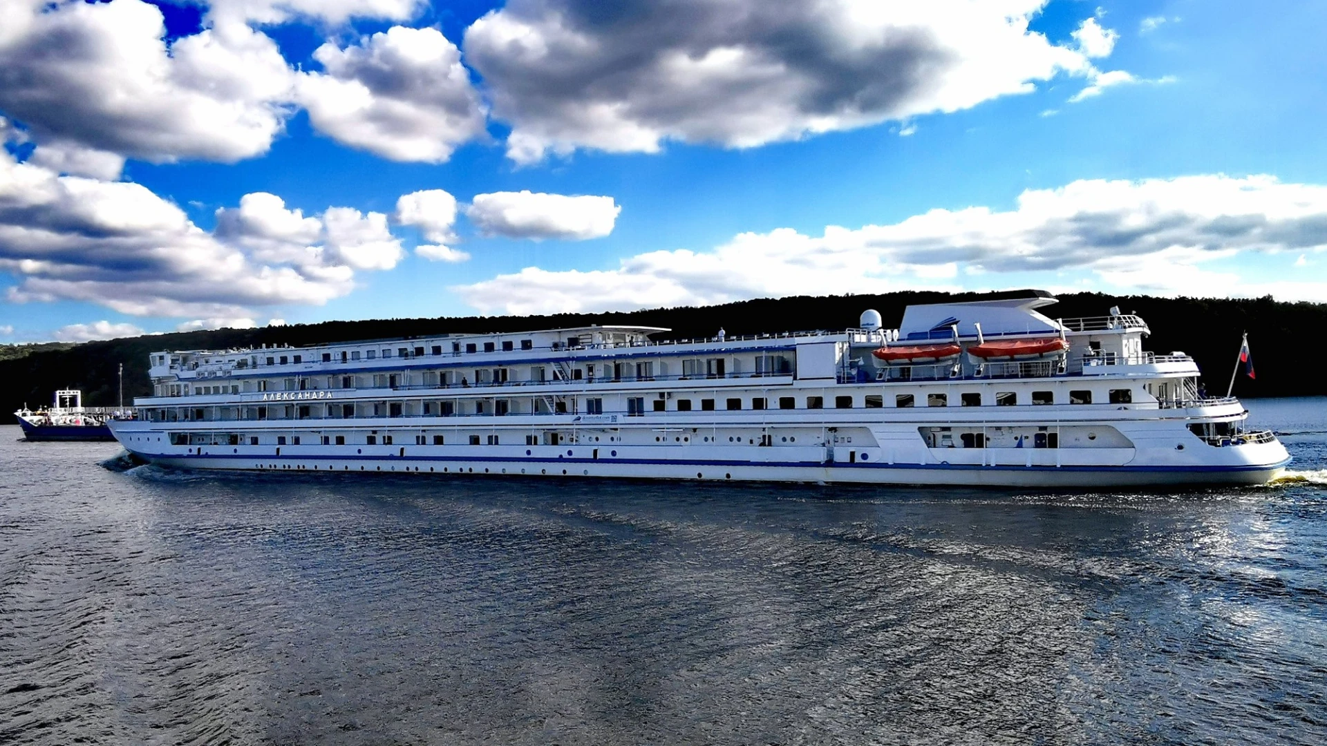 В 2027 году отправляемся в круиз на теплоходе ⛴ "Александра" (категория премиум).