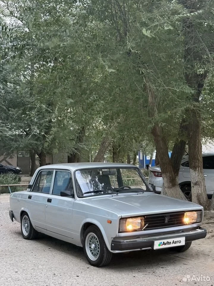 ВАЗ 2105, 2010 год, пробег на приборке 85.000. Инжектор.