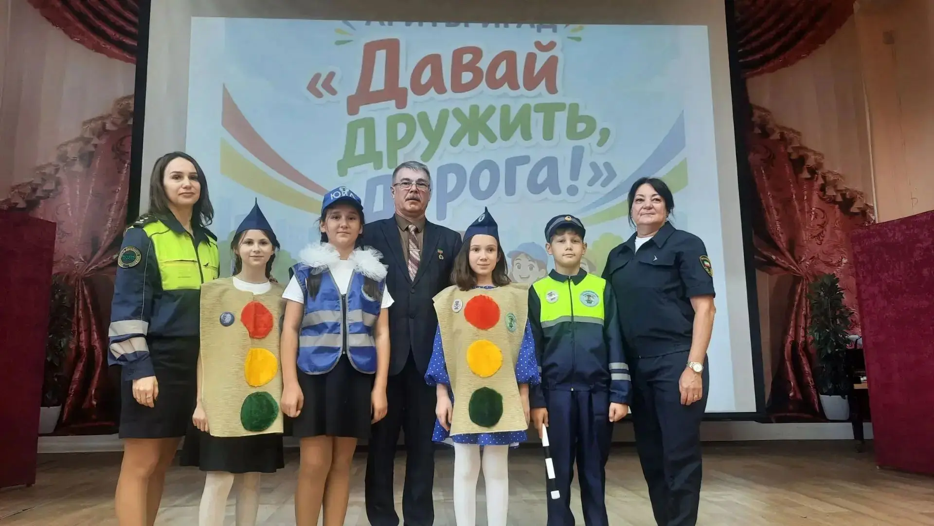 Команда юнармейцев-ЮИДовцев МБОУ "Поспеловкая средняя школа" ЕМР РТ приняла участие в м...