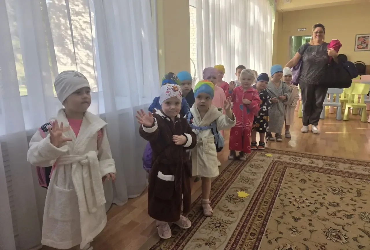 🏊🏊🏊Радостным событием началось утро во 2 корпусе #tltschool26 - сегодня начал свою р...