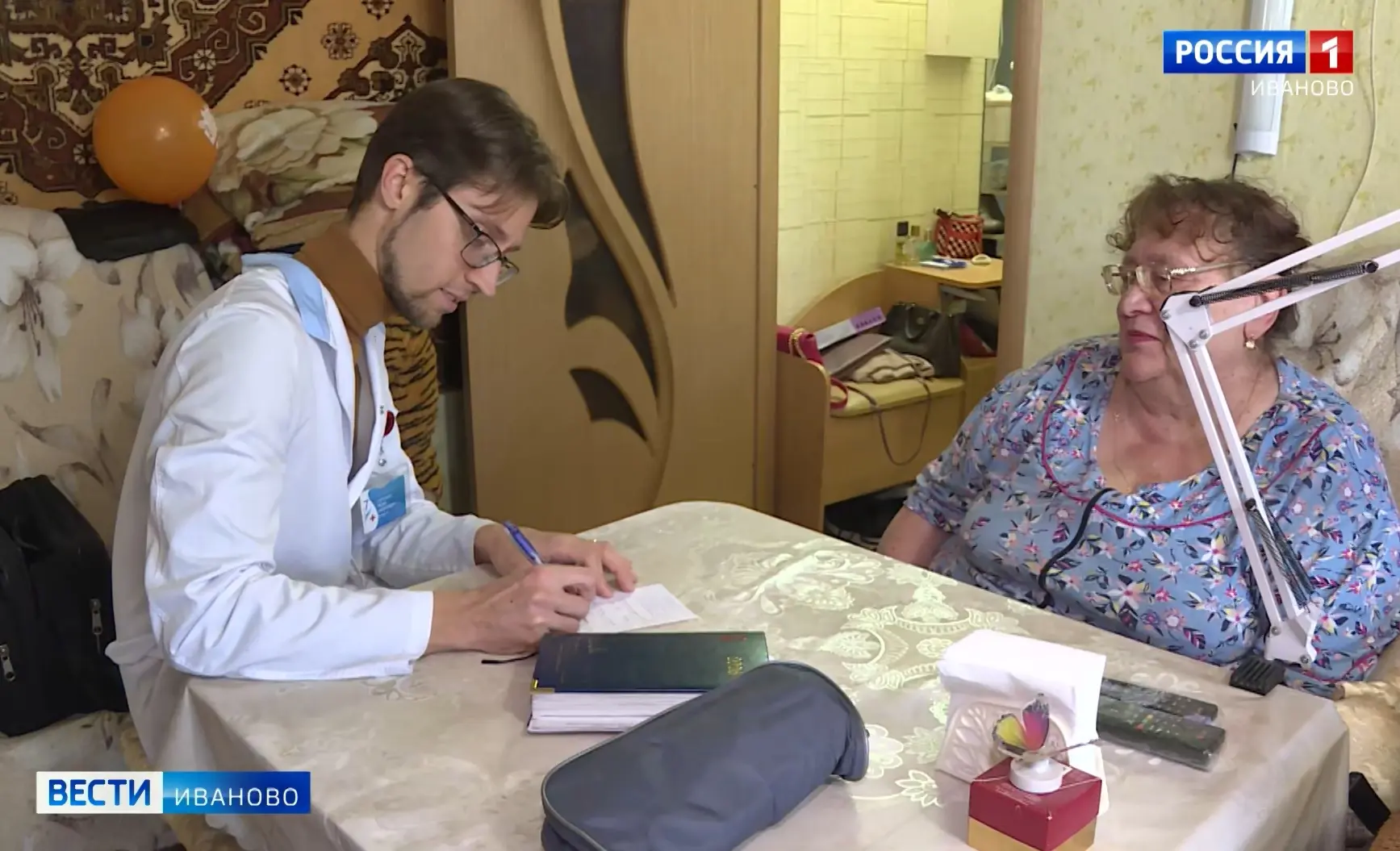 Иметь необходимый багаж знаний и уметь быстро принимать решения в экстренной ситуации. ...