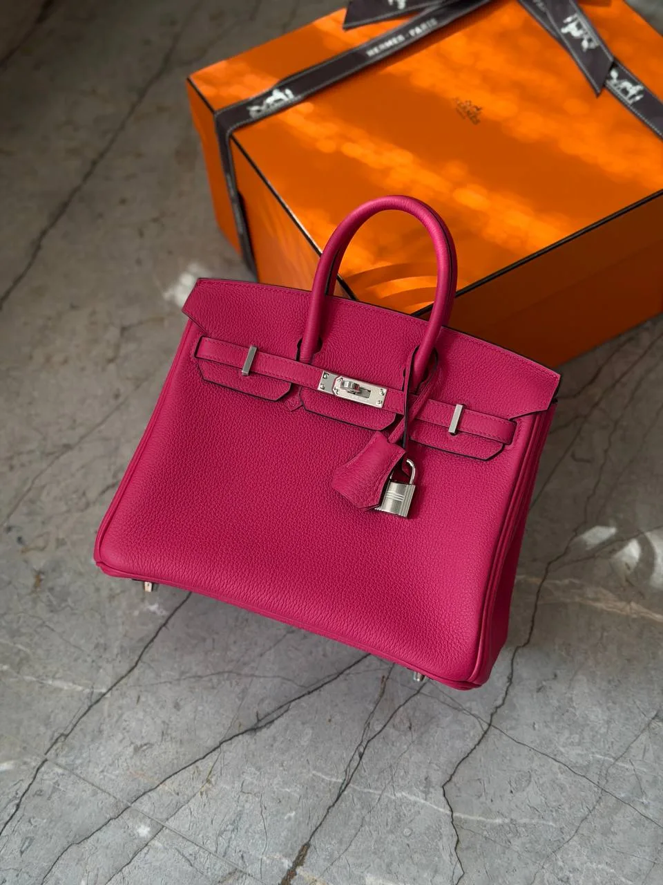 Новая сумка Hermes Birkin 25 Rose Mexico, Veau Togo, phw, полный комплект