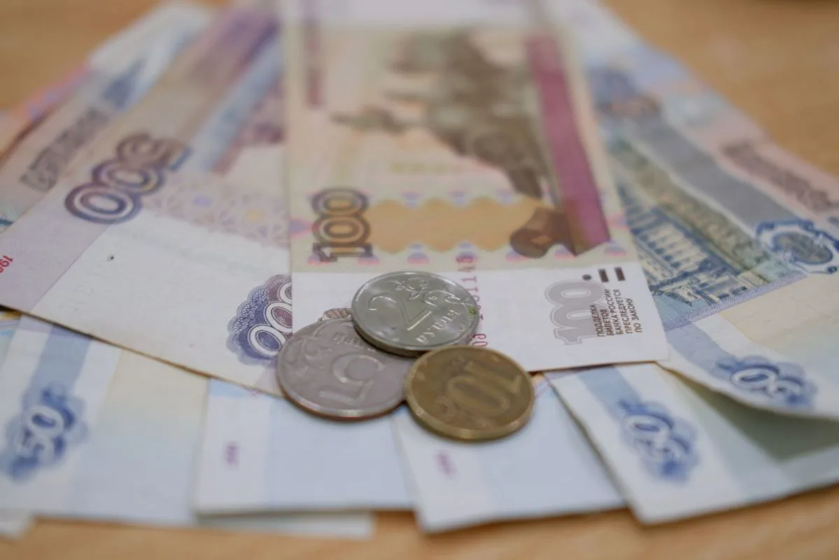 Родителей запугивают отменой детских пособий