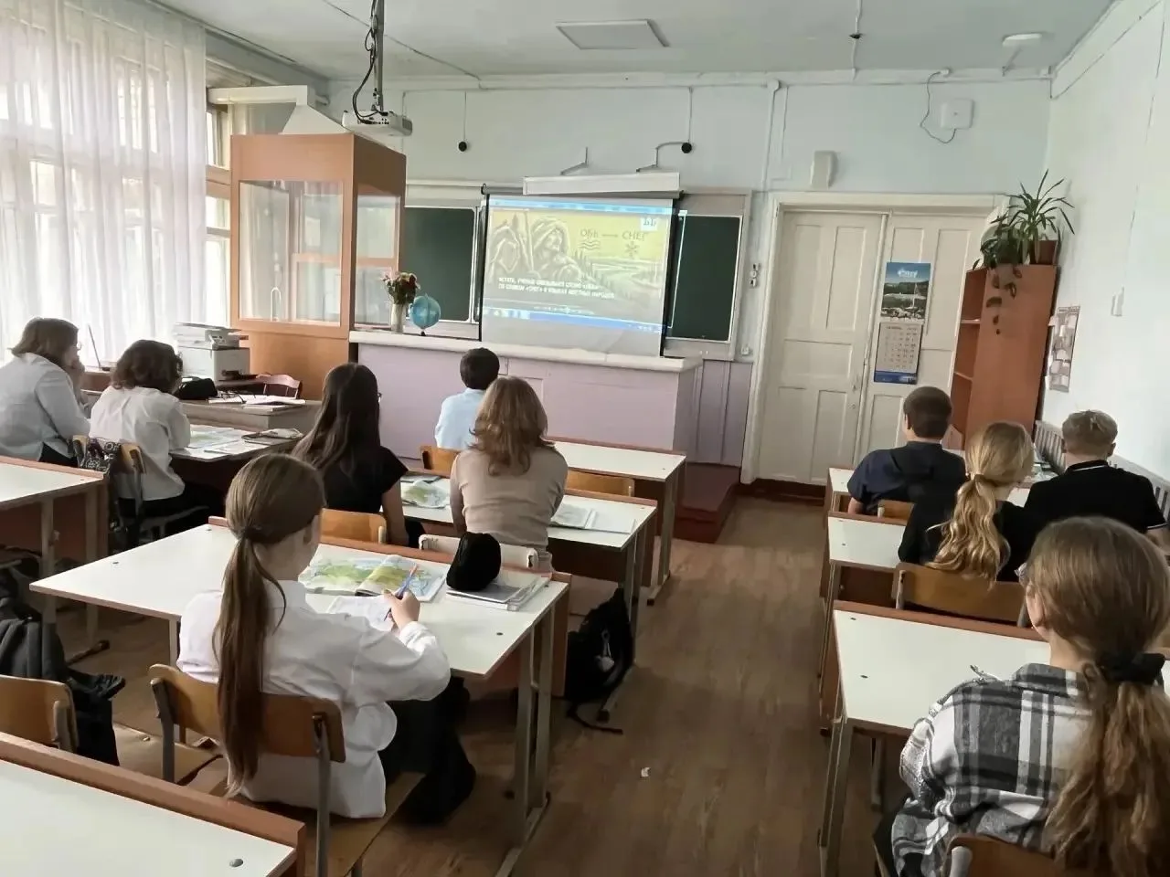 На этой неделе, с 5 по 9 октября 2026 года, в МБОУ «Первомайская ООШ» во время занятий ...