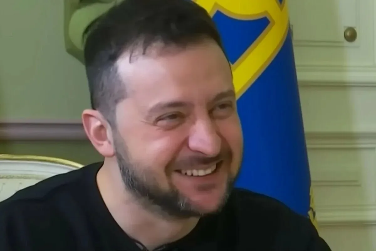 Говорить о выборах на украине, лично я думаю, что это ошибка. Это не поддержка меня, эт...