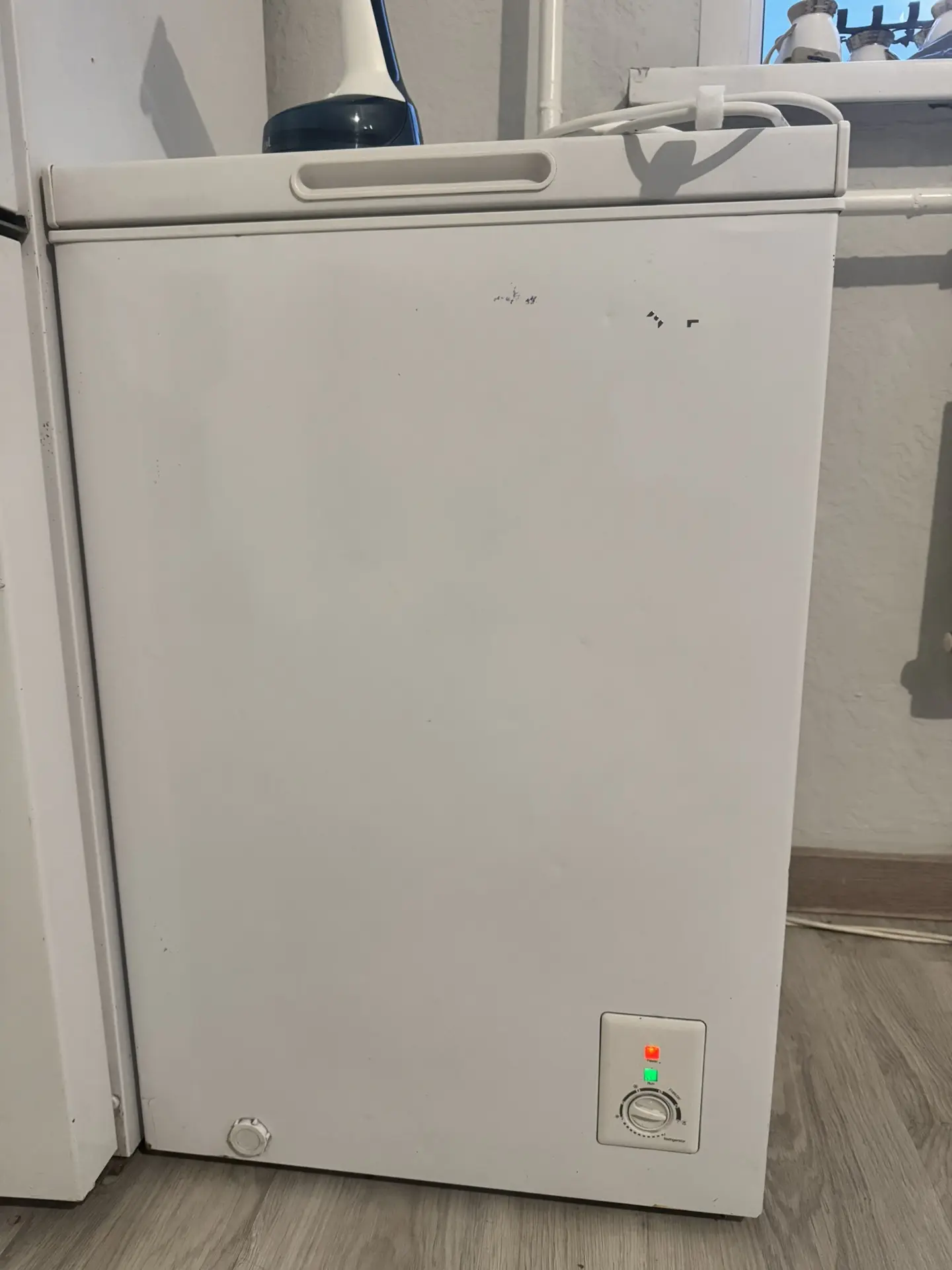 Продам морозильник 10 тыс р