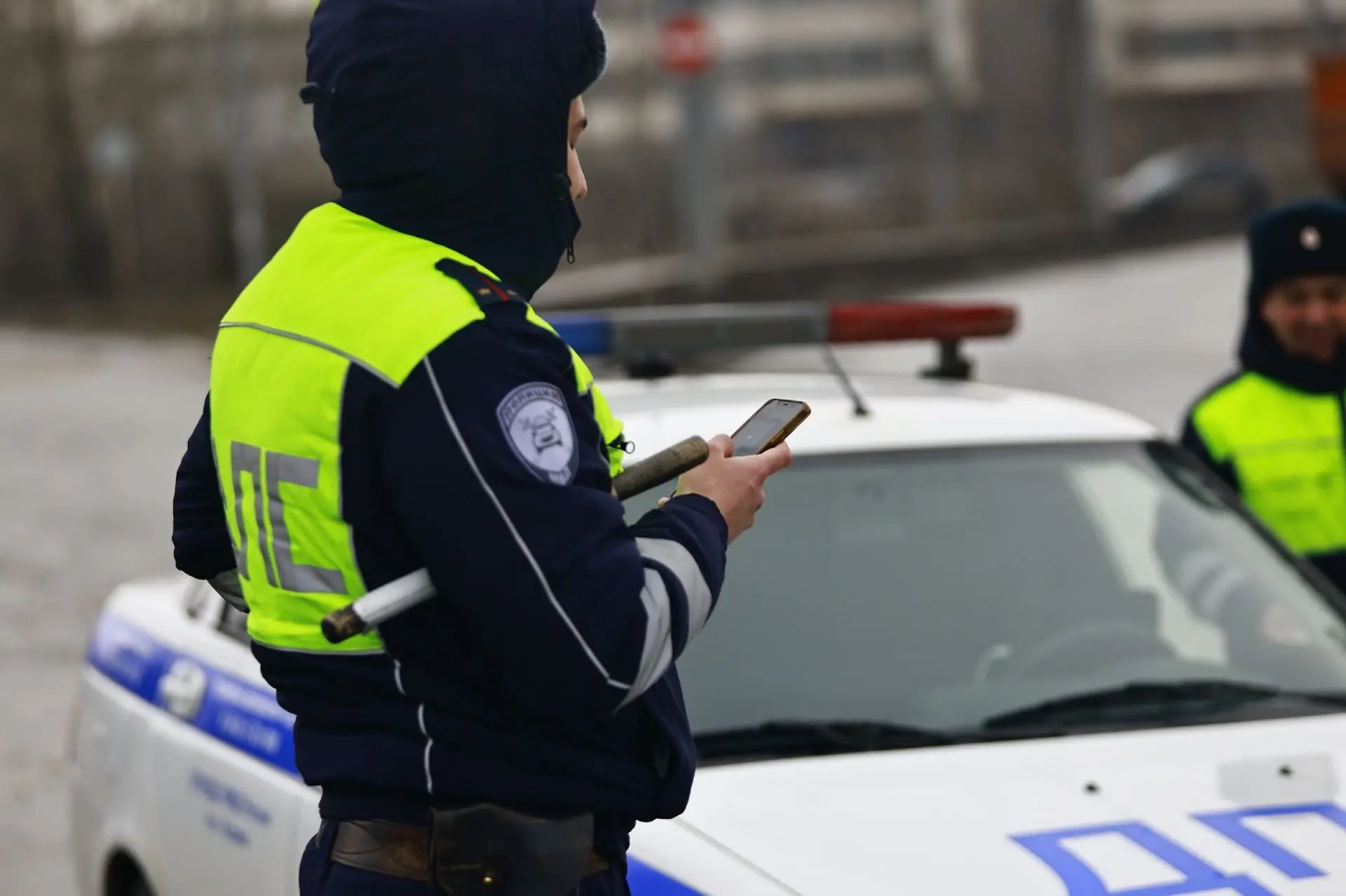 Порог "легального" превышения скорости на 20 км/ч снова предложили снизить. С такой ини...