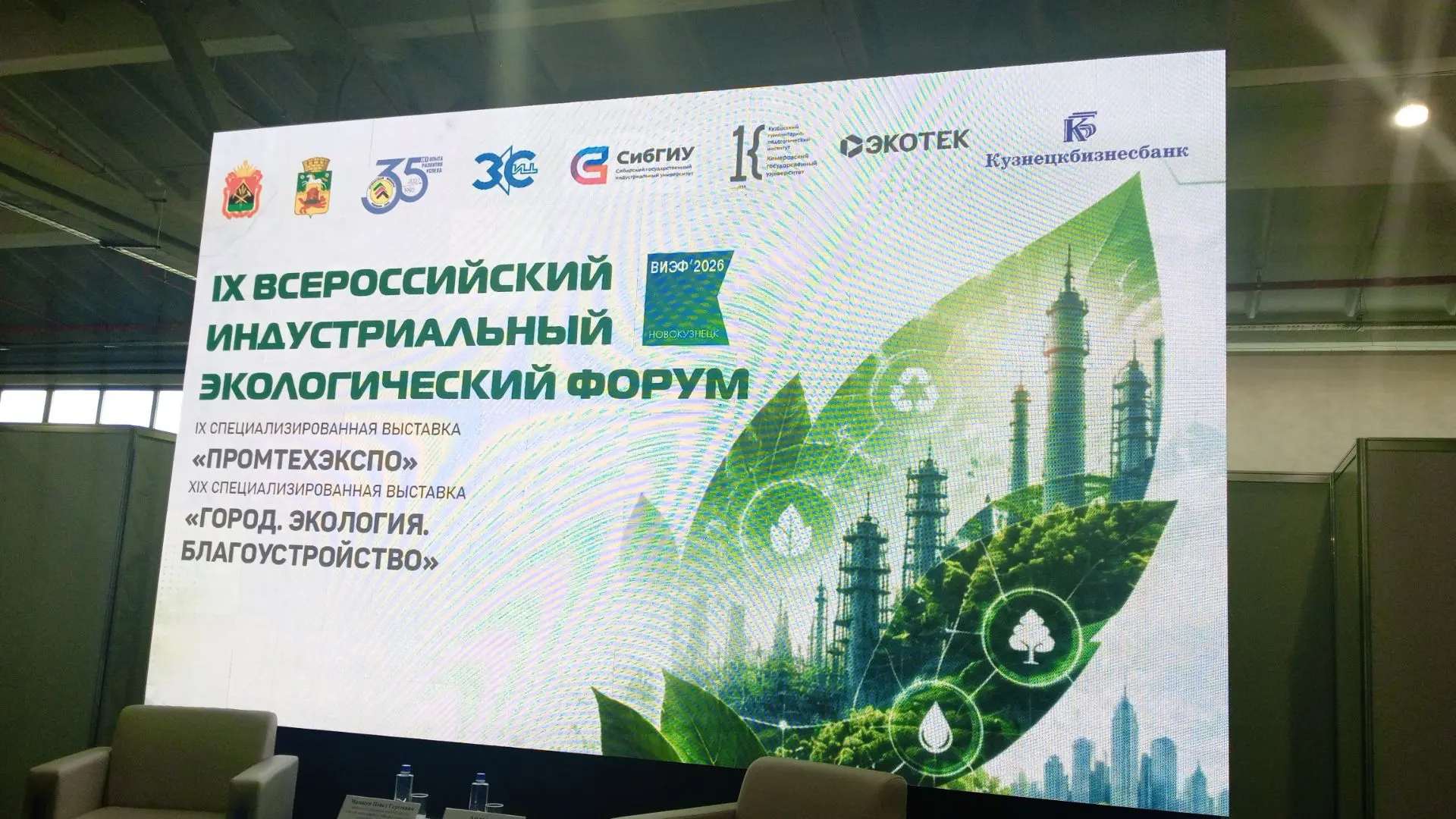 Горжусь невероятно! Каждая такая сцена — это огромный выход из зоны комфорта. Катя приз...