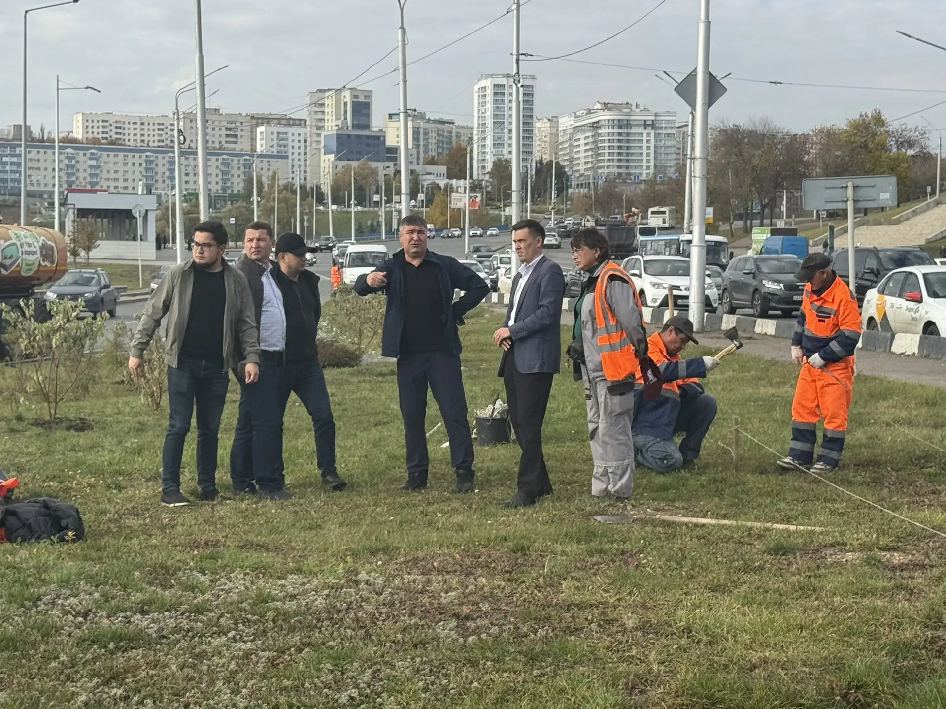 Провёл плановый обход территории Кировского района. Особое внимание уделил участку на п...