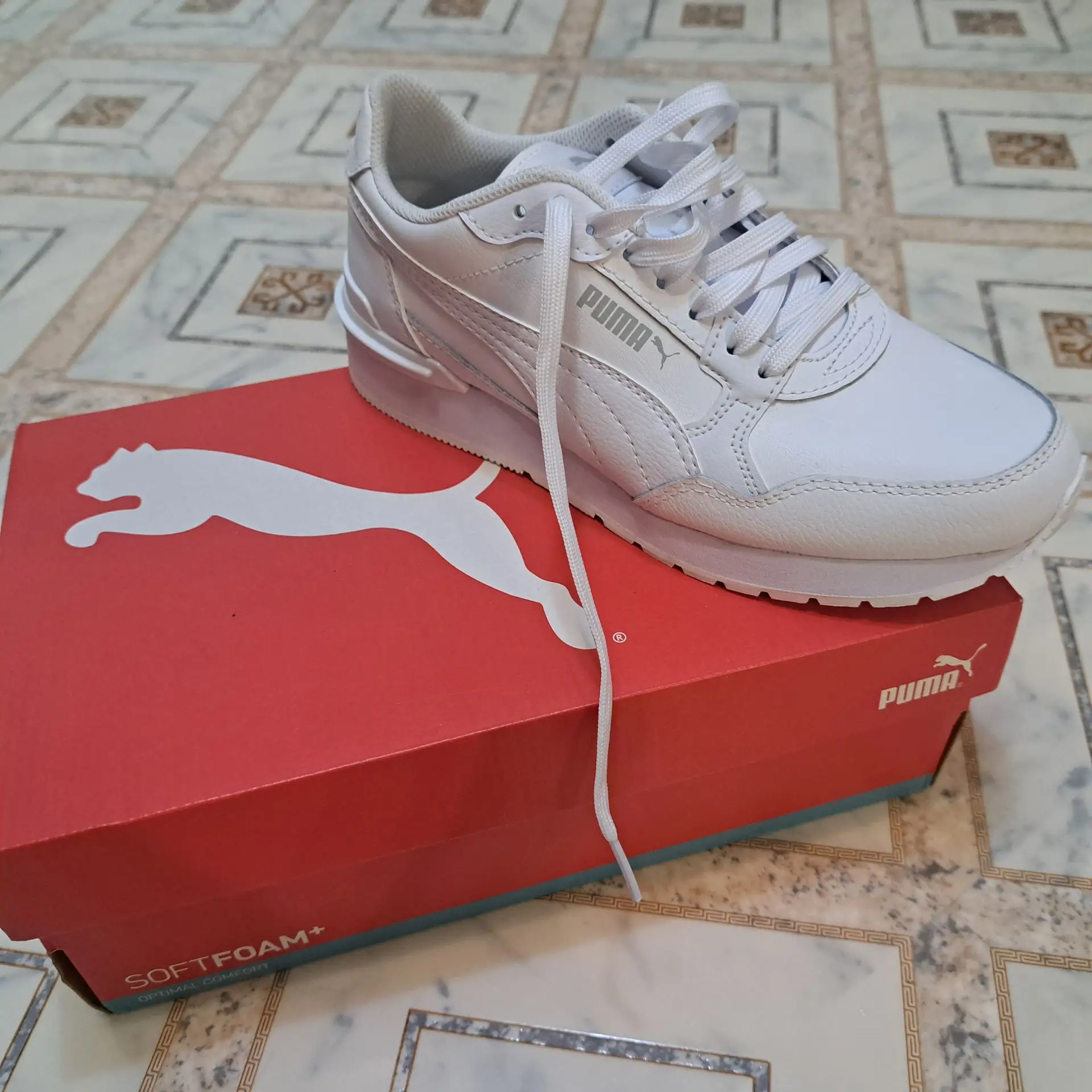 Кроссовки женские puma, оригинал, кожа,очень удобные,размер 38,5.