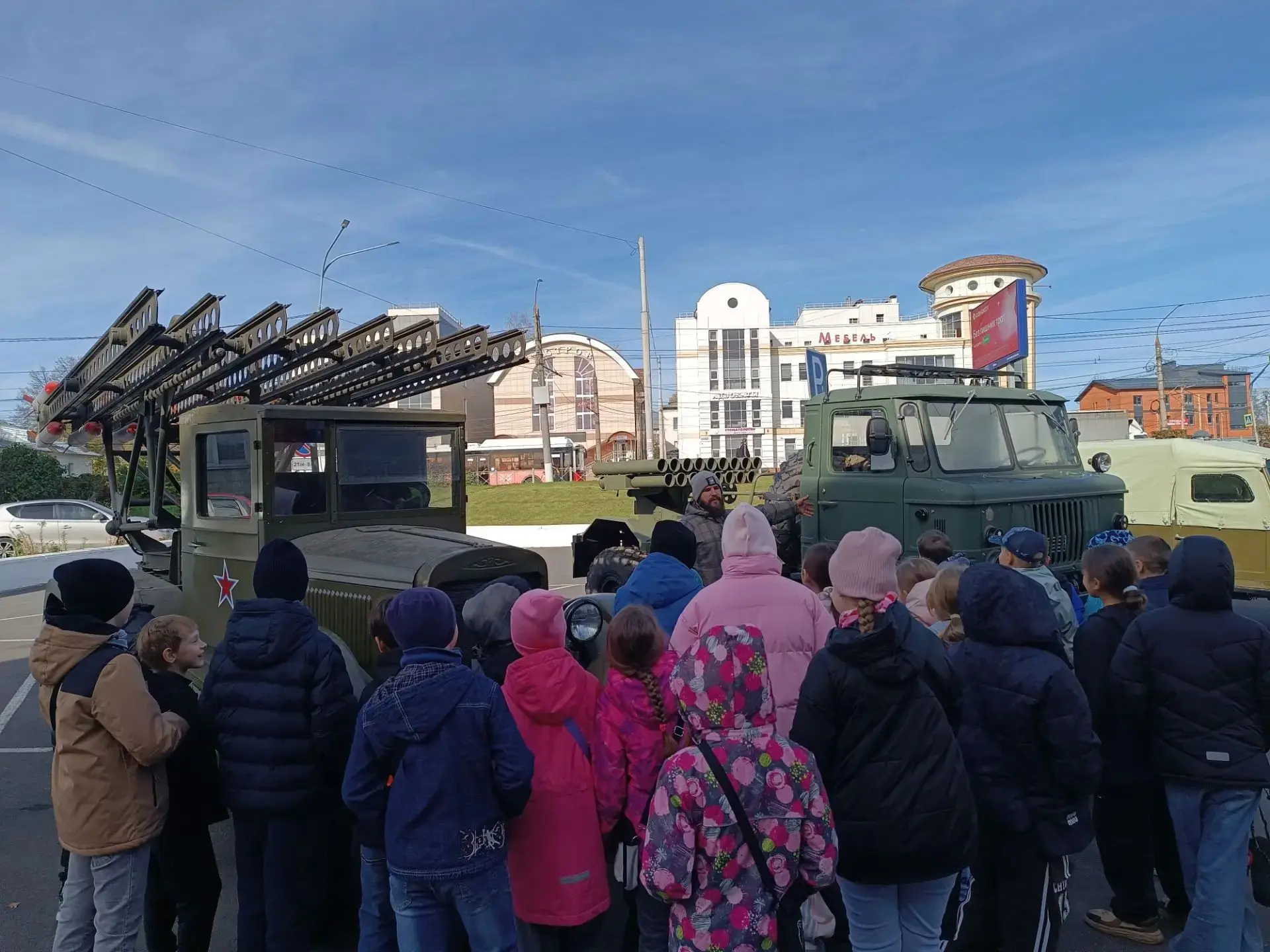 В дни школьных каникул 8 и 9 октября в общественной организации "Милосердие и порядок" ...