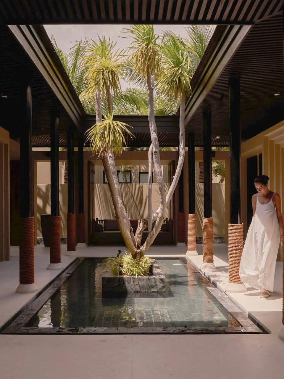 Еще один отель из нашей рабочей поездки - JW Marriott Cam Ranh Bay Resort & Spa 5* на о...
