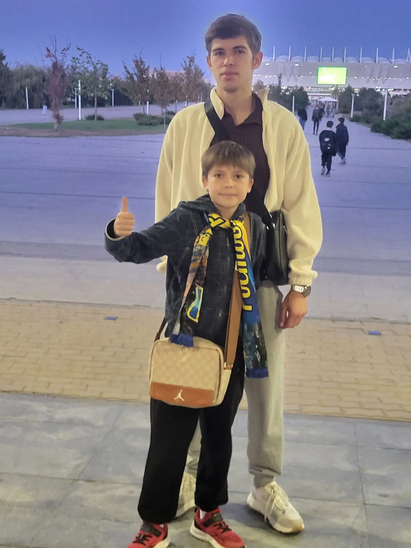 Вчера был футбол по плану, а сегодня прогулка на набережной ☺