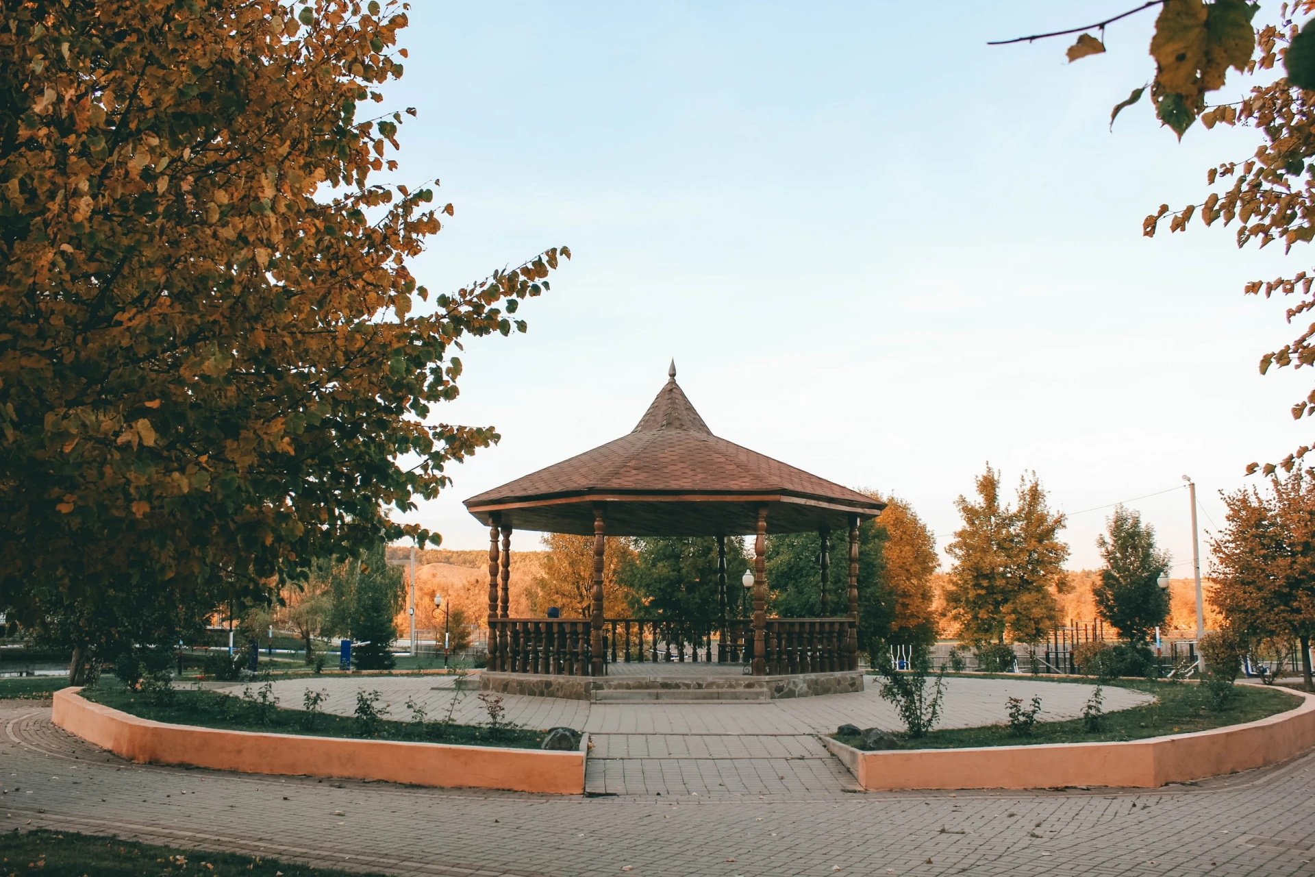 🍁 Борисовская осень в разные годы
