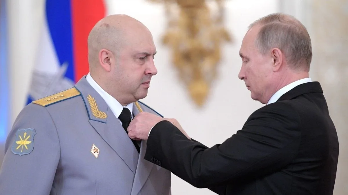 ⚡️Путин вернул «генерала Армагеддона» Суровикина с поручением уничтожить все мосты в Ки...