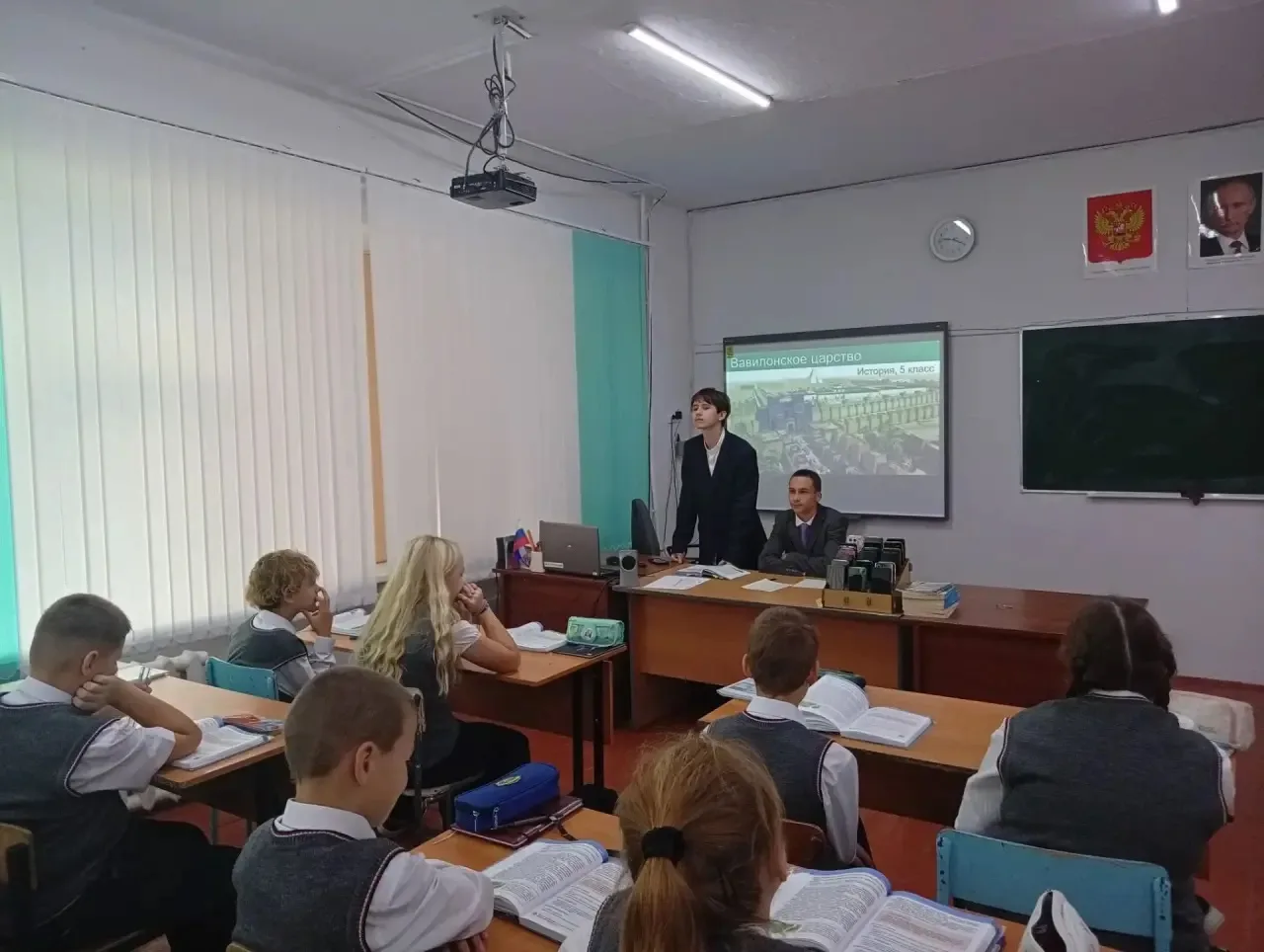 🔄ДЕНЬ САМОУПРАВЛЕНИЯ В НАШЕЙ ШКОЛЕ!