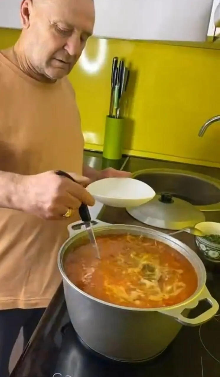 🍲 Наваристые щи с говядиной