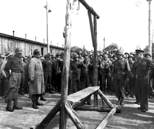 12 апреля 1945 года, Ордруф, Германия. Американские генералы — Дуайт Эйзенхауэр, Джордж...