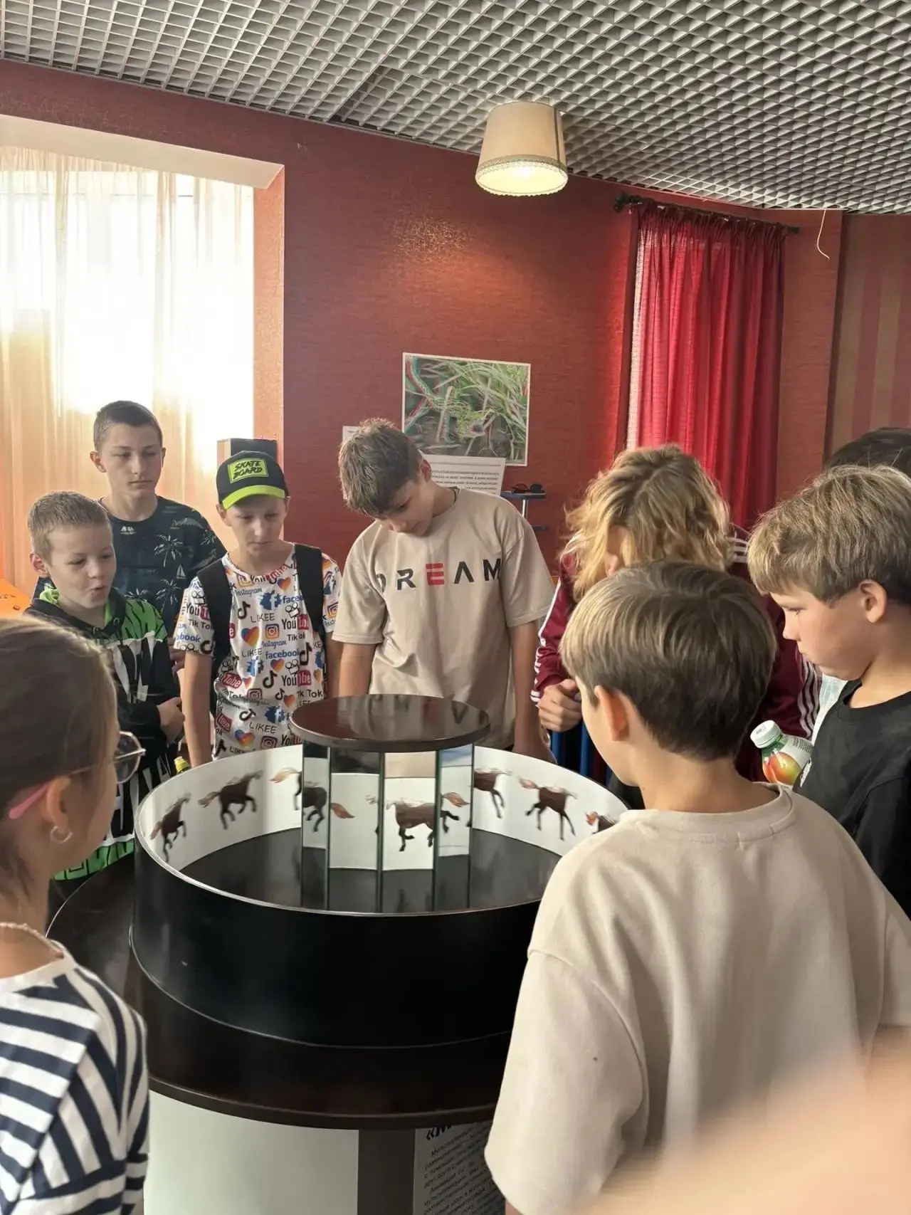 Занимательные каникулы 5 «В» класса: наука, которая удивляет!