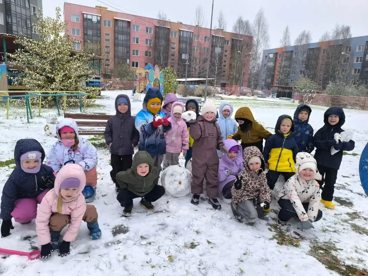❄️ Первый снег - это всегда волшебство! 🎊