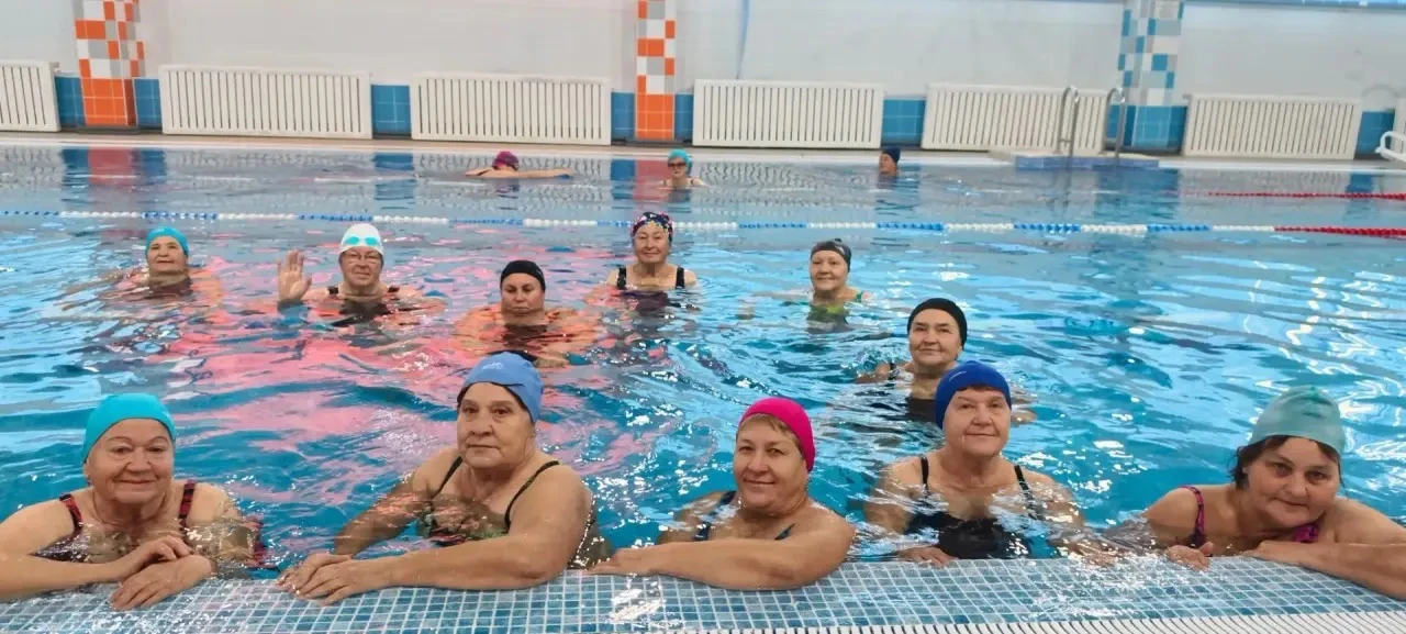🏊 Напоминаем, что завтра в бассейне «Инеш» пройдут бесплатные часы плавания в честь Де...