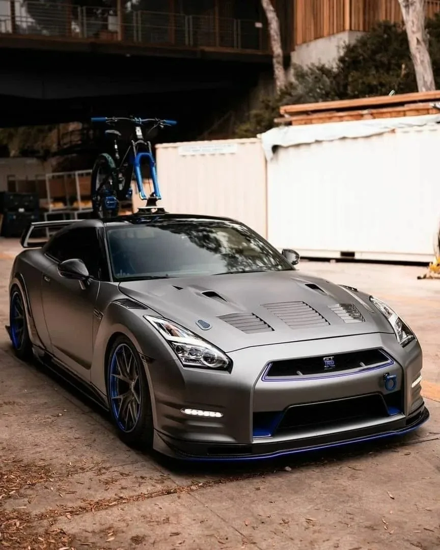 Фото