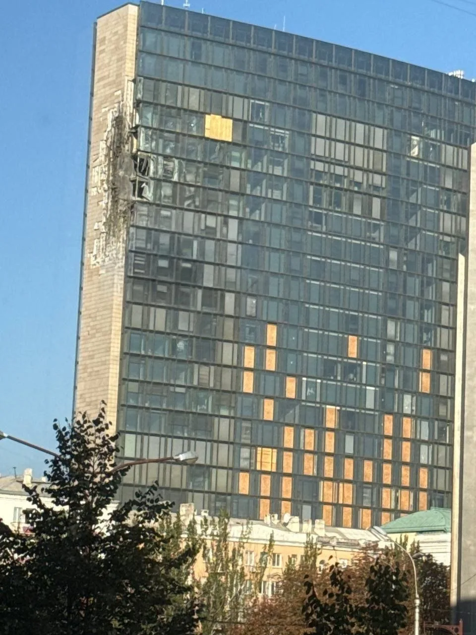 Донецк. Ночь была очень шумной.